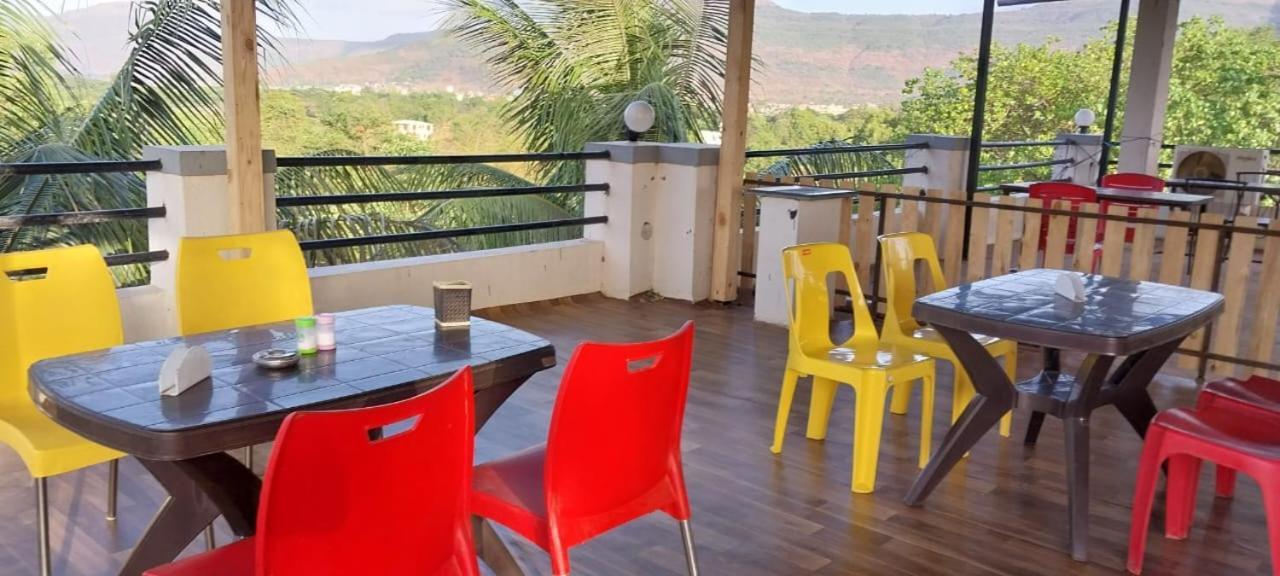 Karla Retreat Resort Lonavala Extérieur photo