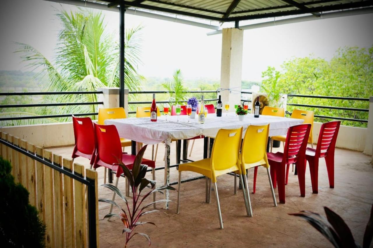 Karla Retreat Resort Lonavala Extérieur photo